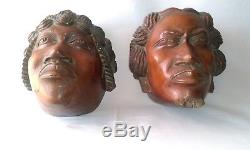 2 SCULPTURES EN NOYER TAILLE DIRECTE COUPLE ANTAISAKA MADAGASCAR vers 1920