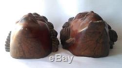 2 SCULPTURES EN NOYER TAILLE DIRECTE COUPLE ANTAISAKA MADAGASCAR vers 1920