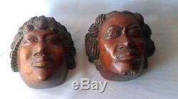 2 SCULPTURES EN NOYER TAILLE DIRECTE COUPLE ANTAISAKA MADAGASCAR vers 1920