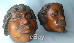 2 SCULPTURES EN NOYER TAILLE DIRECTE COUPLE ANTAISAKA MADAGASCAR vers 1920