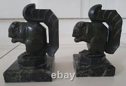 2 Sculptures Max le Veyrier écureuils c1930 art déco serre livres, Poids 2,67kg