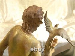 Ancienne Sculpture Art Deco Statue Femme A L Oiseau Metal D'art