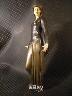 Ancienne sculpture art deco 1930 chryselephantine femme antique statue woman