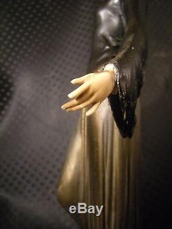 Ancienne sculpture art deco 1930 chryselephantine femme antique statue woman