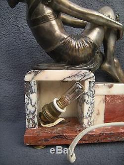 Ancienne veilleuse lampe sculpture art deco 1930 femme antique woman statue lamp