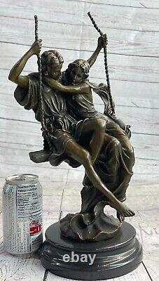 Art Déco / Nouveau Signée Original Ouvre Par Cesaro Loving Couple Bronze Statue
