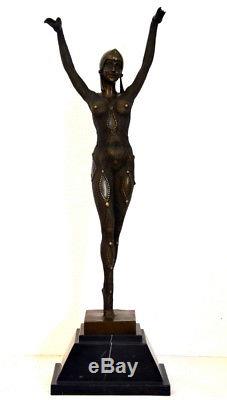 Art déco danseuse sculpture en bronze sur socle en marbre signé Chiparus