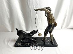 Art déco, sculpture composition garçon et chien socle marbre vers 1930