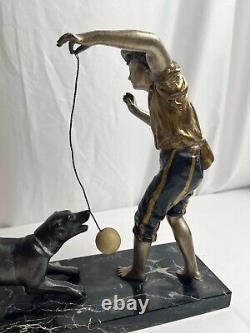 Art déco, sculpture composition garçon et chien socle marbre vers 1930