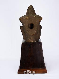 Asie Partie De Sculpture En Pierre Grès Sur Son Socle Original D'epoque Art Deco