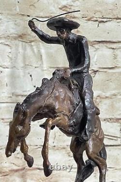 BRONCO Buster Par Remington Bronze Sculpture Art Déco Fonte Figurine Statue