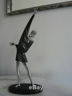 Belle statue sculpture Art Déco Russe TBE