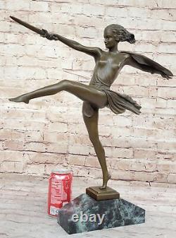 Bronze Art Déco Amazone Signée Femme Fille Femelle Guerrier Fonte Sculpture Deal