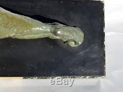 D. H CHIPARUS Sculpture Animalière Statue d'une Lionne à l'affût Signée Art Déco