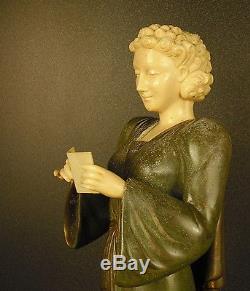 Femme art déco sculpture c 1930 H 40 cm 5,6 kg Chryséléphantine Reading woman