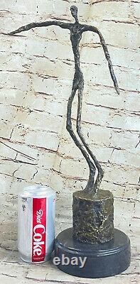 GIA Chiparus Solide Bronze Sculpture. Abstrait Art Déco Nouveau Dali