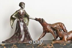 Grande sculpture bronze Art Deco 1925/30 femme aux lévriers barzoï signé Grisard