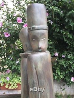 Grande sculpture en bronze Art Deco vers 1950 1960. Numerotée sur la terrasse
