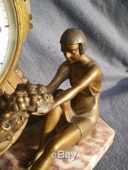 Horloge pendule sculpture art deco LIMOUSIN femme antique clock statue woman