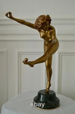 Immense sculpture art deco Claire Colinet Juggler