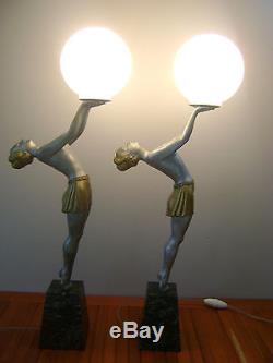 Importante paire de lampe Art déco signé BALLESTE sculpture danseuse