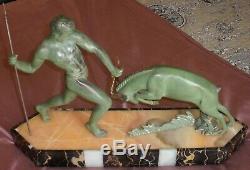 KOVAS (Salvator RIOLO) Sculpture art déco La Chasse Régule à patine bronze