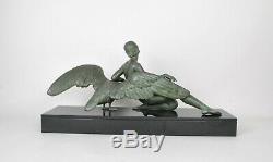 Léda et le cygne, sculpture signée Neva, art déco, XXème siècle