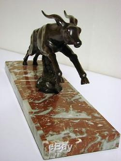 Limousin Ancienne Statue Sculpture En Régule Art Deco Gazelle Au Saut