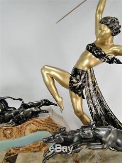 Limousin Sublime Sculpture Diane Chasseresse Art Deco 1925 Onyx Statue Levriers