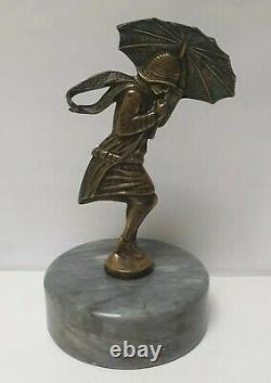 Mascotte automobile femme parapluie VARNIER Bronze art deco hood car woman