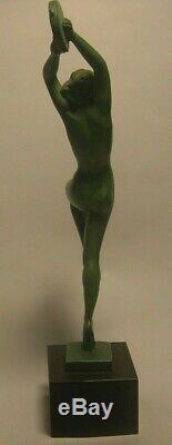 Raymonde Guerbe Esmeralda Statuette Art Déco régule