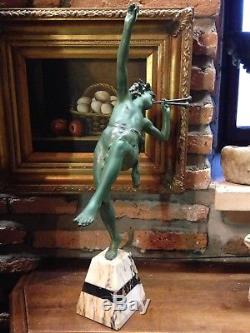 Régule Musicien Bacchanales Statue Sculpture Art Déco Aulos 1930 Bacchus Danseur