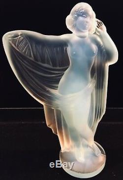 SABINO TANAGRA Sculpture. La Femme Aux Voiles. Art Déco 1920