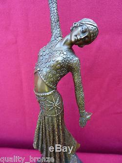 SUPERB ART DECO, BRONZE, FOOTSTEPS SIGNED D. H. Chiparus STATUE FIGURE SCULPTURE