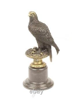 Sculpture Aigle Art déco en bronze sur un marbre noir D'après Milo