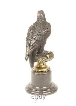 Sculpture Aigle Art déco en bronze sur un marbre noir D'après Milo