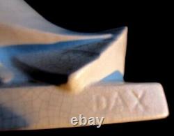 Sculpture Art Déco, céramique craquelée blanche signée DAX, Les Colombes