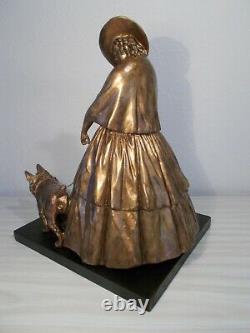 Sculpture art deco 1930 G. CACCIAPUOTO femme bouledogue français statue ceramique