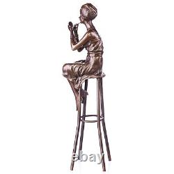 Sculpture de femme en bronze Art Déco sur tabouret d'après Demetre chiparus