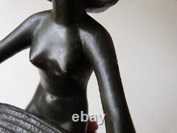 Sculpture signée Laplagne Femme nue au plateau Egyptienne art déco