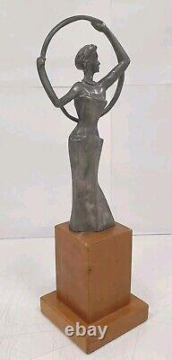 Serre livres sculpture aluminium zinc femme trophee no bronze style Art deco