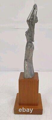 Serre livres sculpture aluminium zinc femme trophee no bronze style Art deco