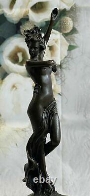 Signée Chiparus Chair Fille Posant Bronze Sculpture Art Déco Érotique Figurine