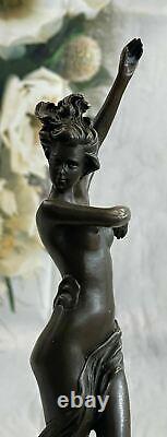 Signée Chiparus Chair Fille Posant Bronze Sculpture Art Déco Érotique Figurine