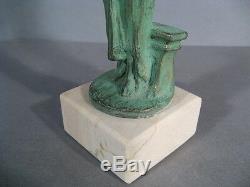 Statue Art Déco Signée Rucho / Sculpture Femme Art Déco / A. Rucho / Statue 1930