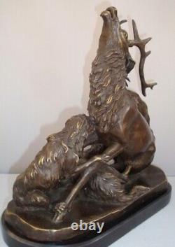 Statue Sculpture Cerf Chien Chasse Animalier Style Art Deco Style Art Nouveau Br