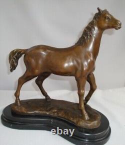 Statue Sculpture Cheval Animalier Style Art Deco Style Art Nouveau Bronze massif