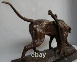 Statue Sculpture Chien Animalier Chasse Style Art Deco Style Art Nouveau Bronze