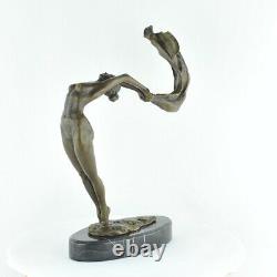 Statue Sculpture Danseuse Foulard Nue Sexy Style Art Deco Bronze massif Signe
