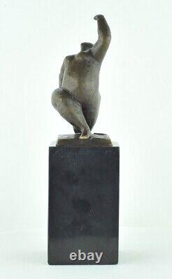 Statue Sculpture Danseuse Nue Acrobate Style Moderne Style Art Deco Bronze massi